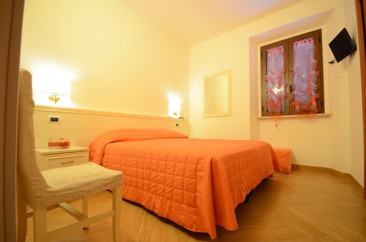 Il Piccolo Nido Bed and Breakfast Borgo Montenero Eksteriør billede