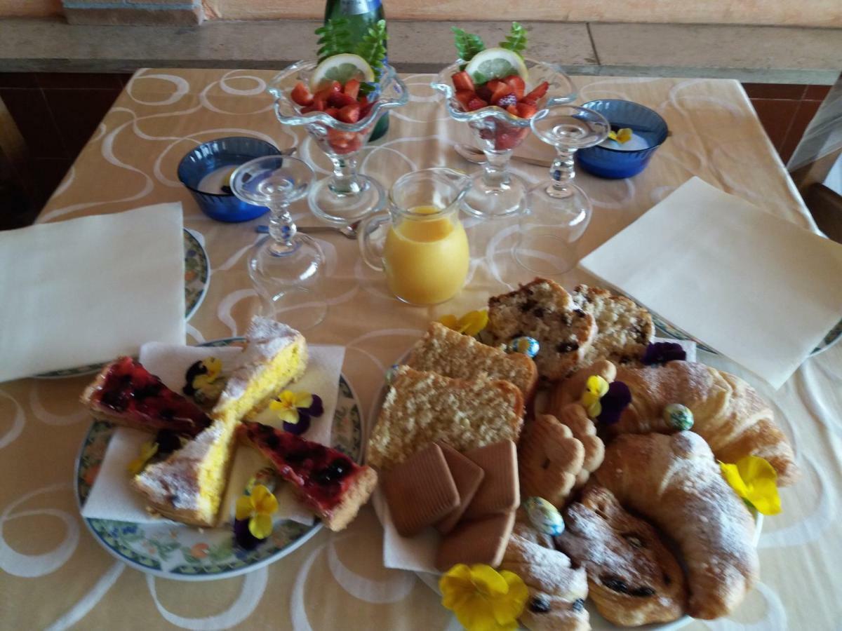Il Piccolo Nido Bed and Breakfast Borgo Montenero Eksteriør billede