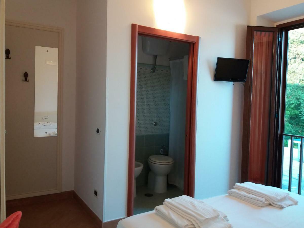Il Piccolo Nido Bed and Breakfast Borgo Montenero Eksteriør billede
